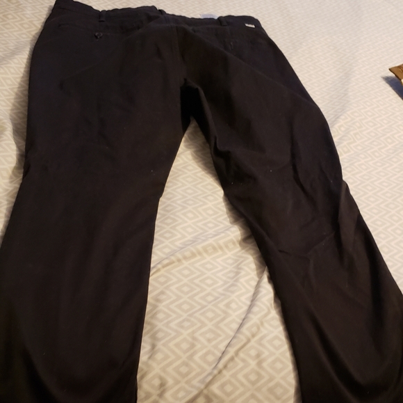 Levis sta press trousers. Black. 36"x30" - Picture 2 of 3